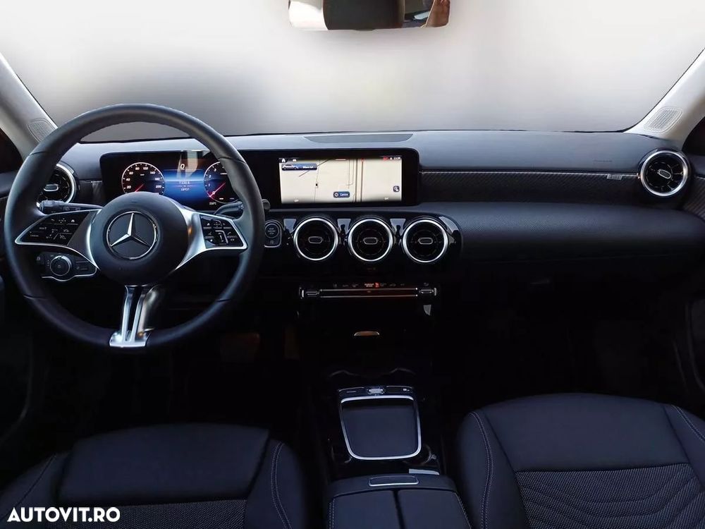 Mercedes-Benz A 180 MHEV 7G-DCT - 11