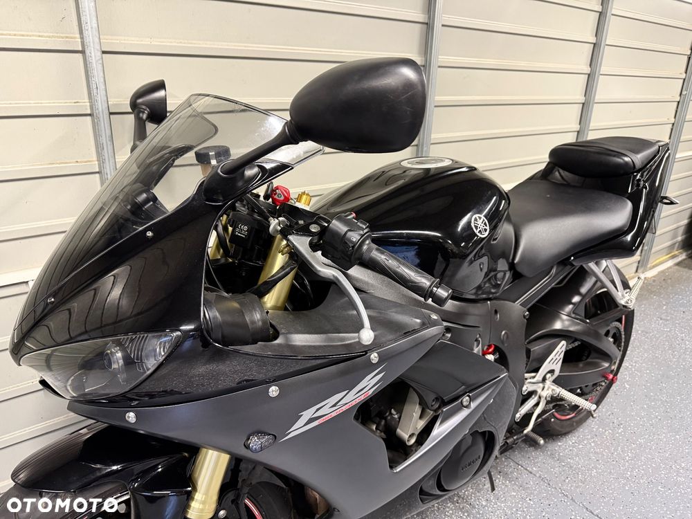 Yamaha R6 - 16