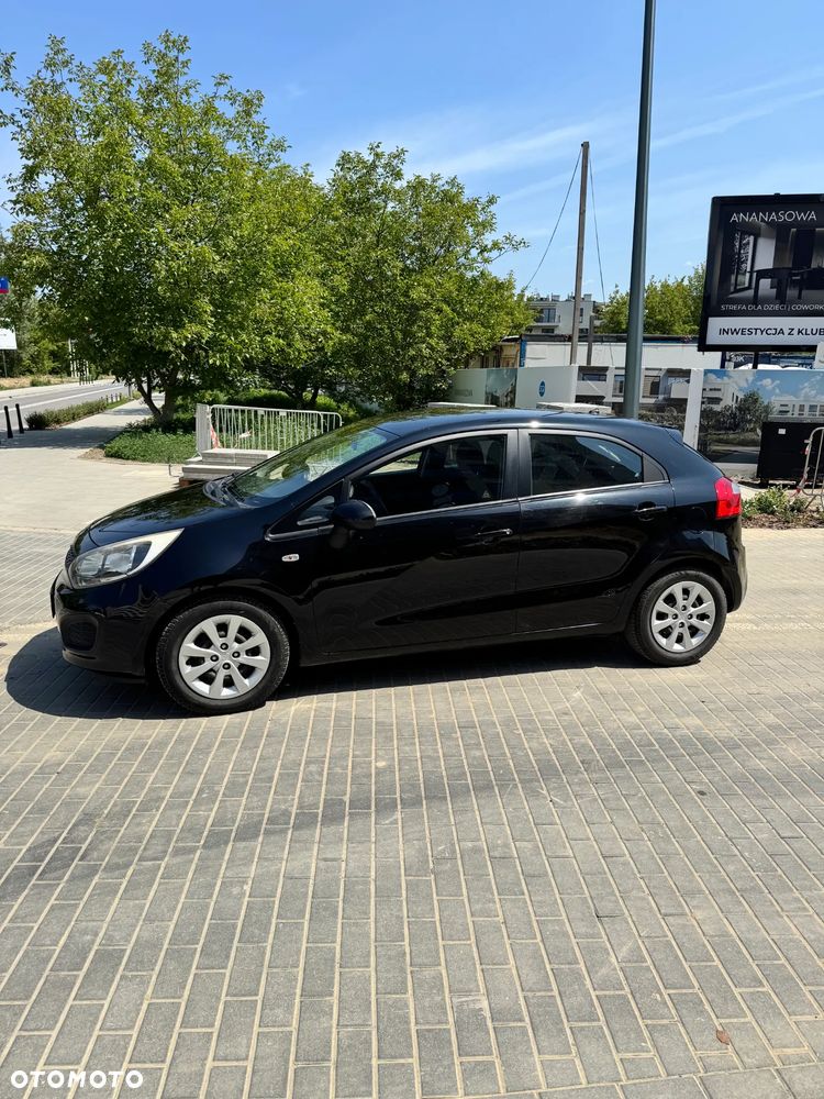 Kia Rio - 3
