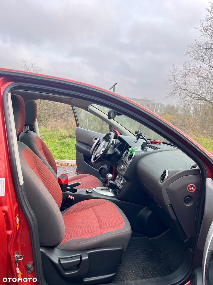 Nissan Qashqai 2.0 dCi 4x4 Lounge - 10