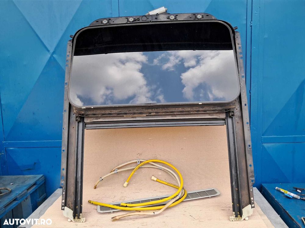 Vw Passat B6 break, trapa electrica originala - 1