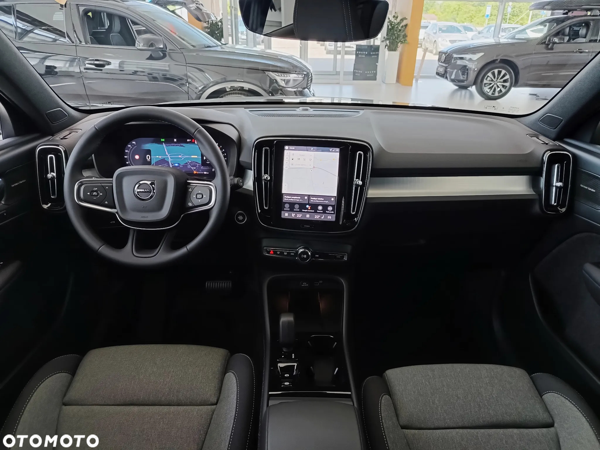 Volvo XC 40 B3 Plus Dark - 9