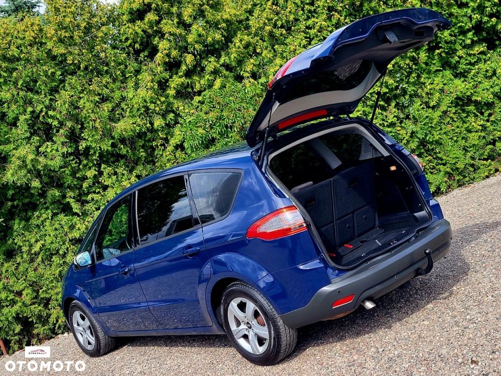 Ford S-Max - 19