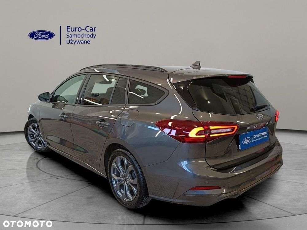 Ford Focus 1.0 EcoBoost mHEV ST-Line X - 5