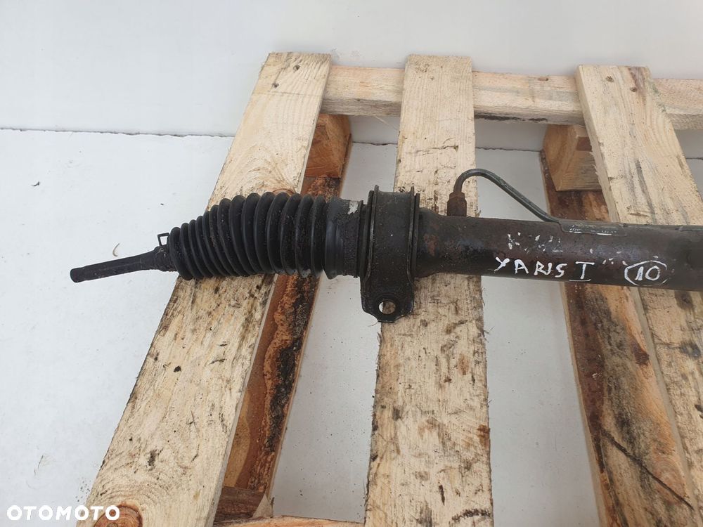 MAGLOWNICA Toyota Yaris I przekładnia KIEROWNICZA Europa - 2