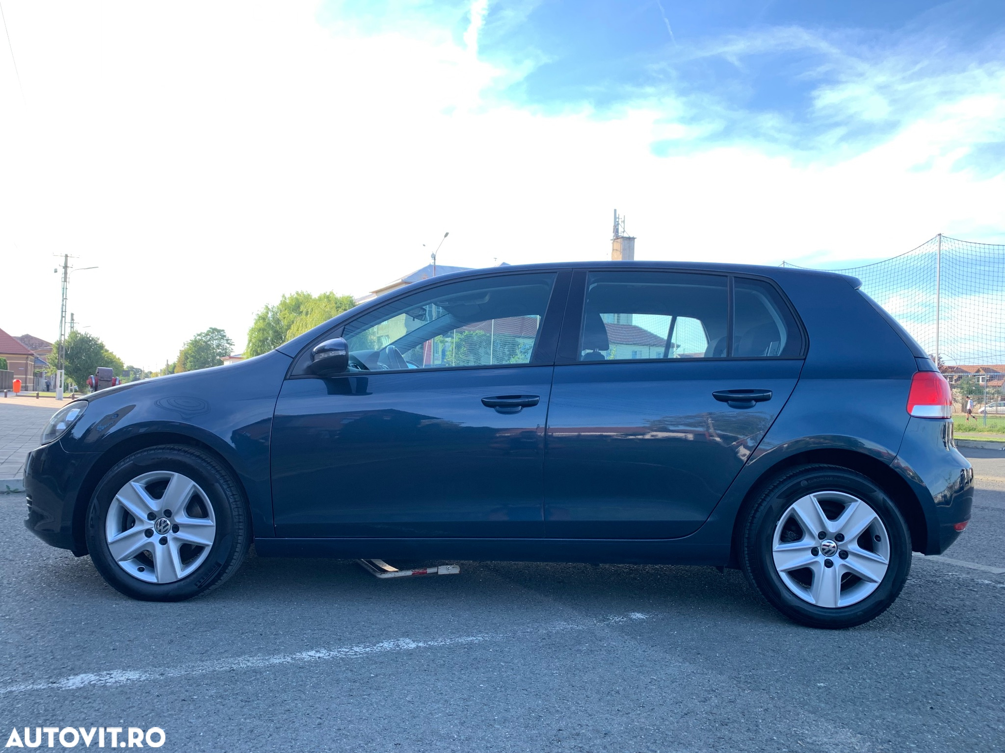 Volkswagen Golf 1.6 Comfortline - 5