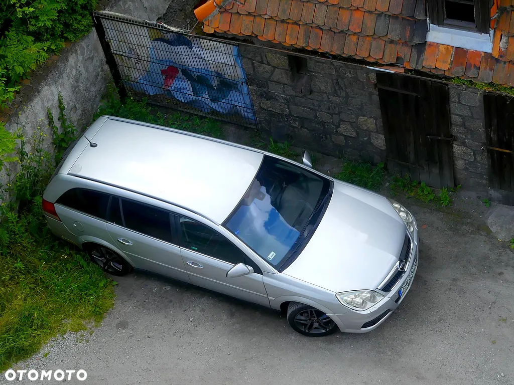 Opel Vectra 1.9 CDTI Cosmo - 10