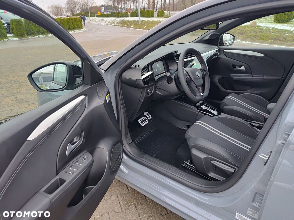 Opel Corsa 1.2 T mHEV GS eDCT - 9