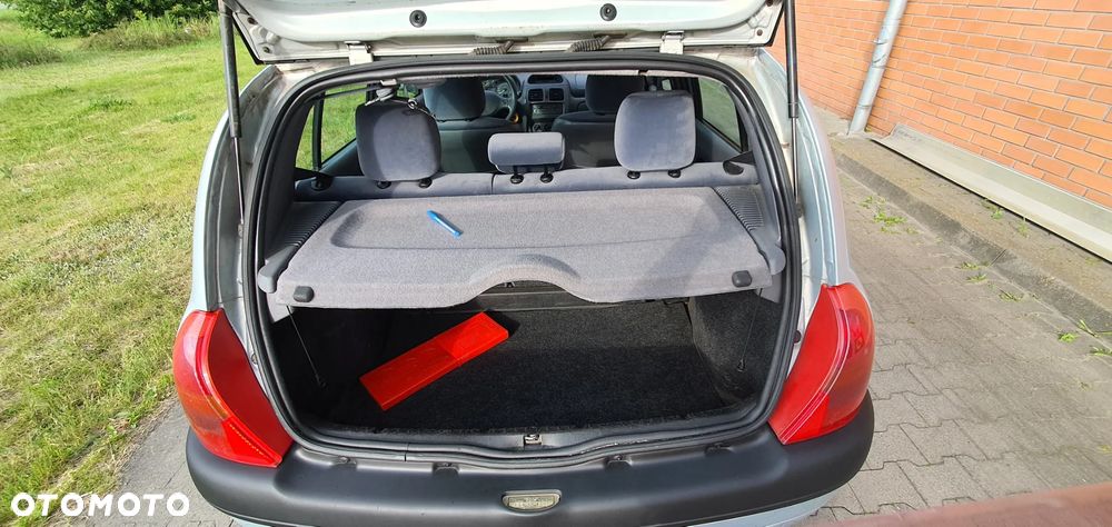 Renault Clio - 20