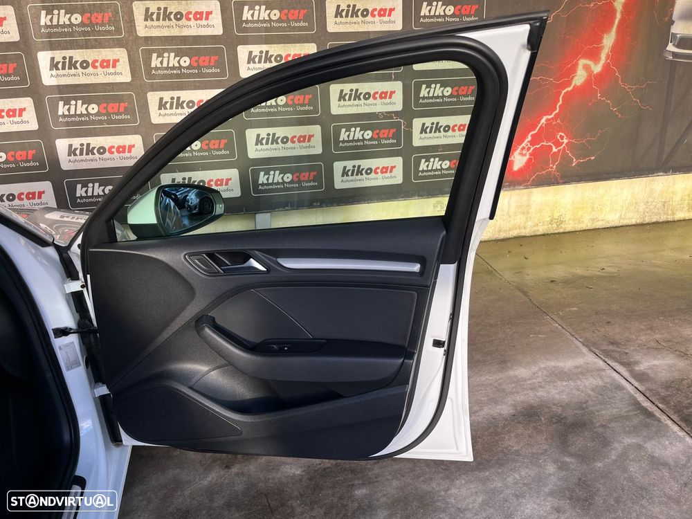 Audi A3 Sportback 1.6 TDI Sport - 47