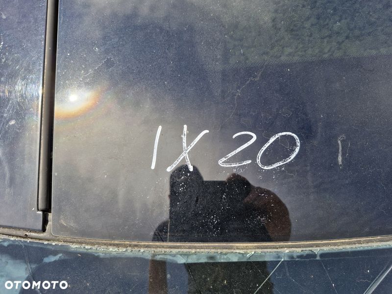HYUNDAI IX20 DACH SZKLANY PANORAMA SŁUPKI - 5