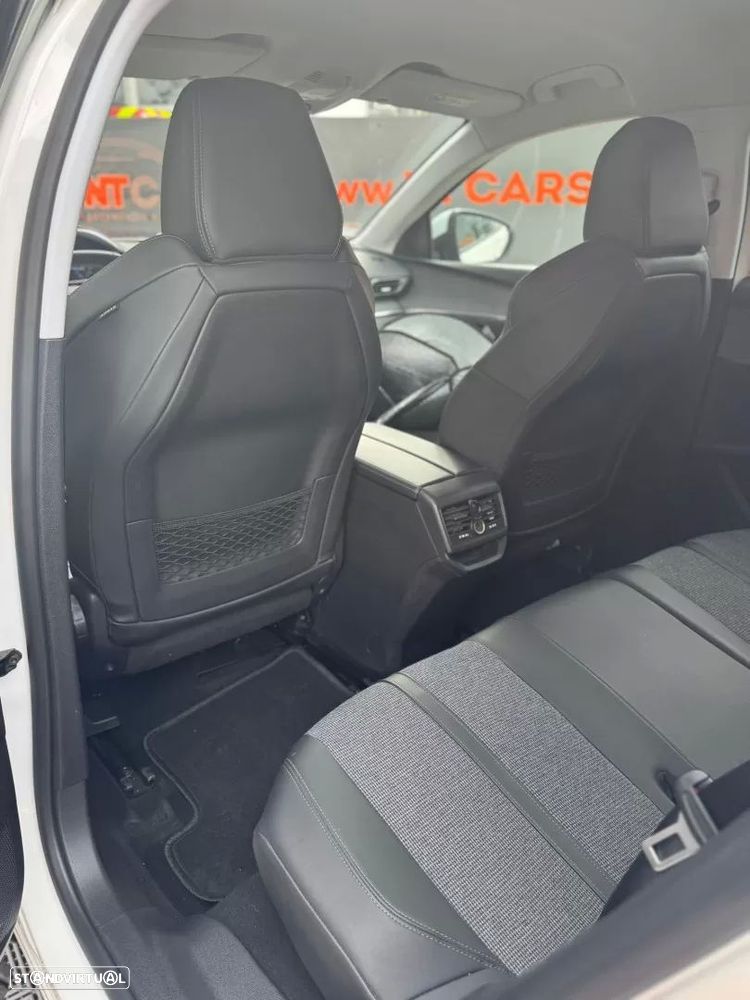 Peugeot 3008 1.5 BlueHDi Allure - 16