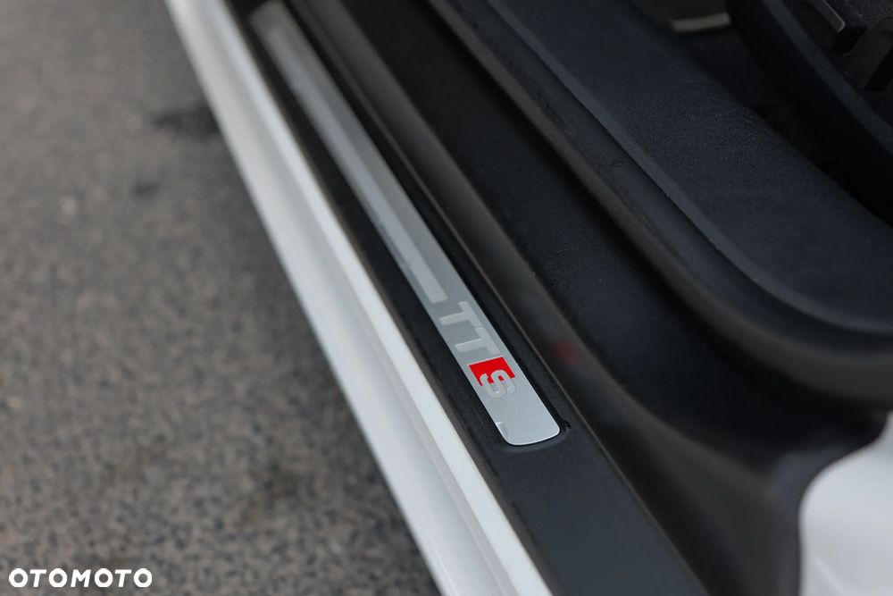 Audi TT S Coupé tronic - 33