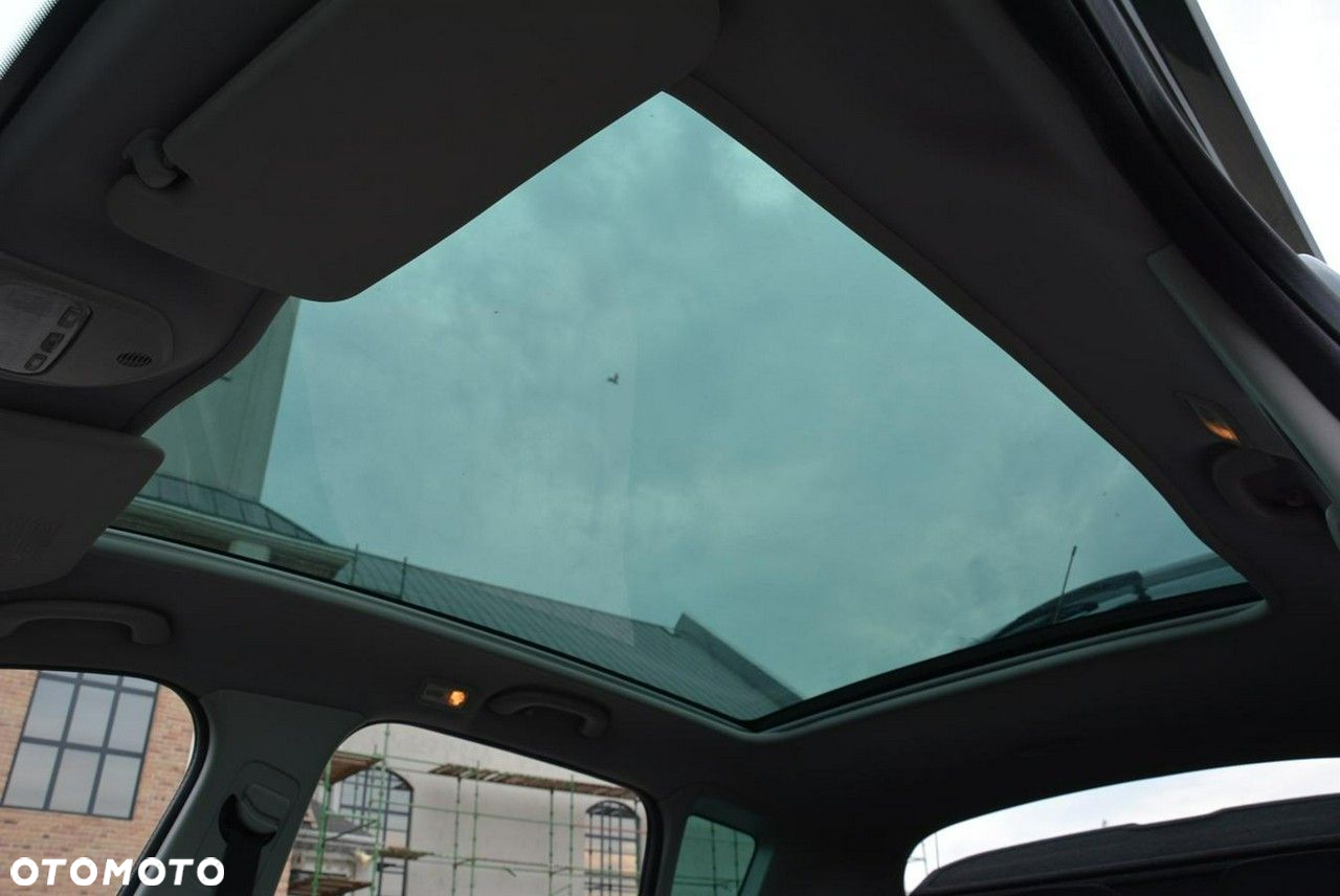 Peugeot 3008 2.0 HDi Allure - 30
