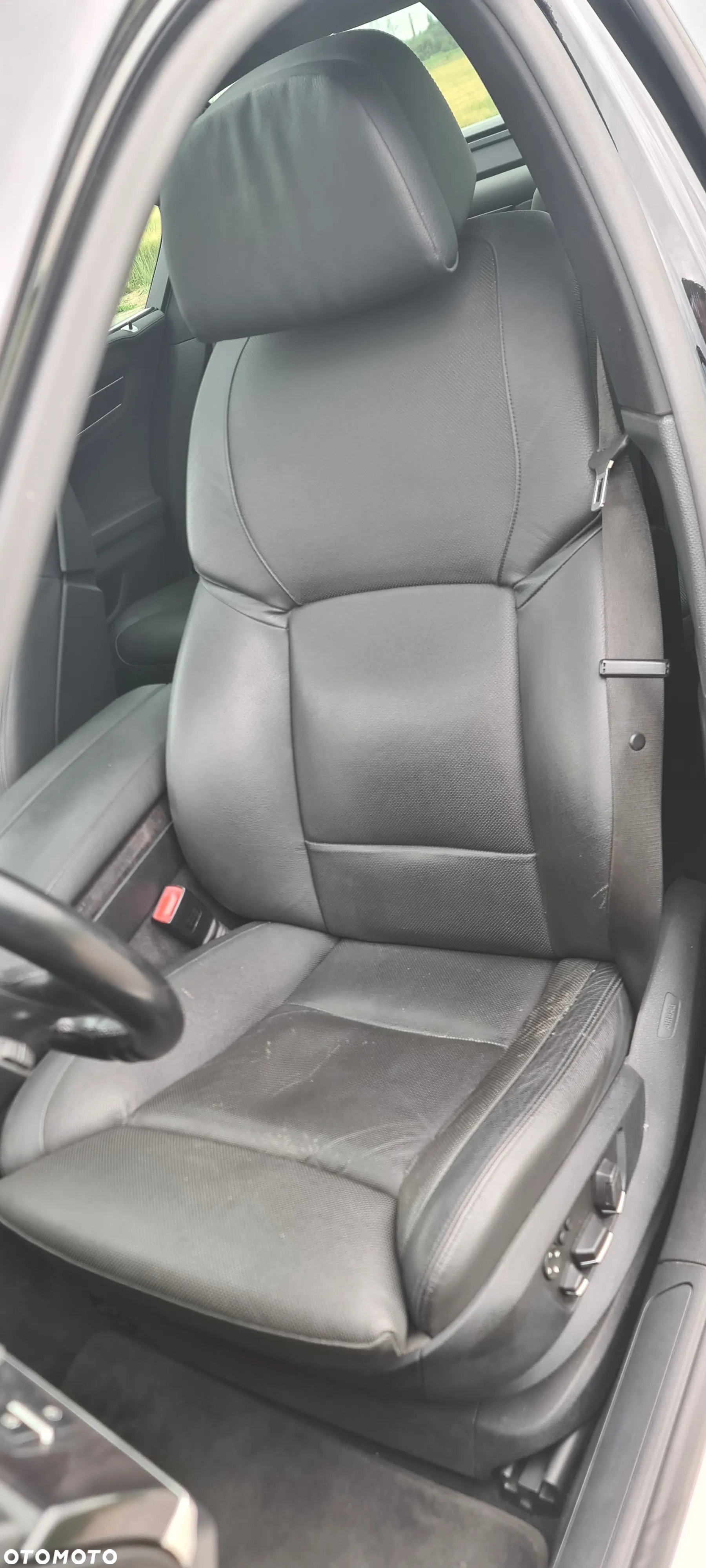 BMW Seria 7 750i L - 13