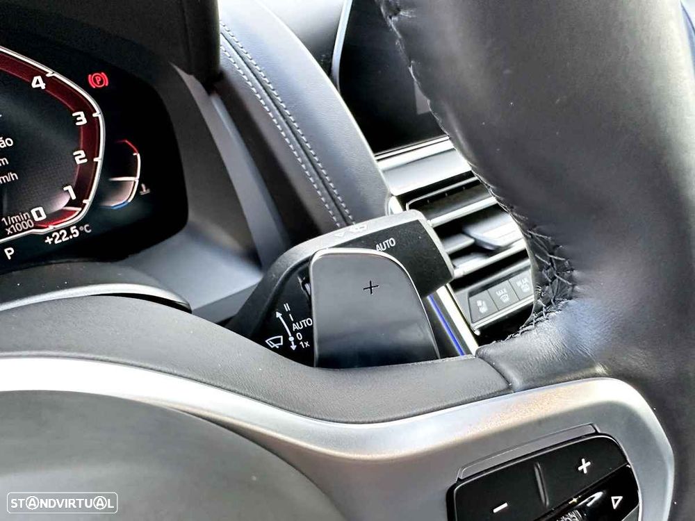 BMW M850i xDrive - 12