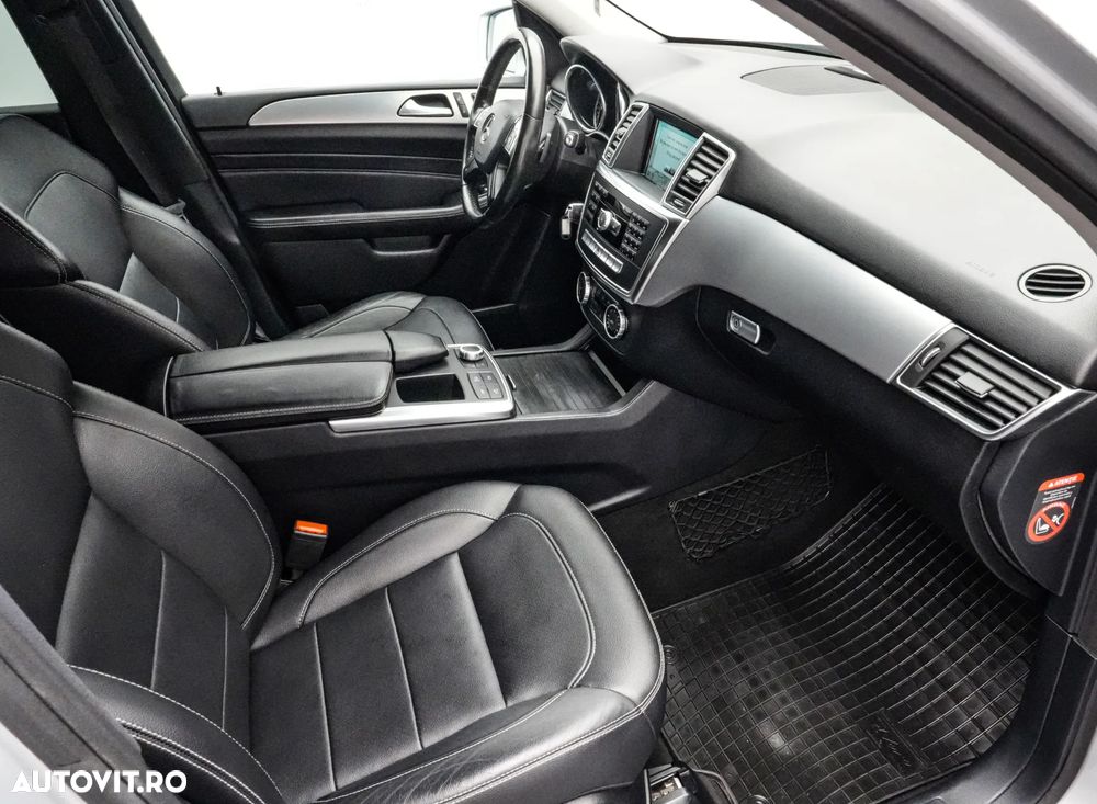 Mercedes-Benz ML 350 BlueTEC 4MATIC 7G-TRONIC Edition 1 - 13