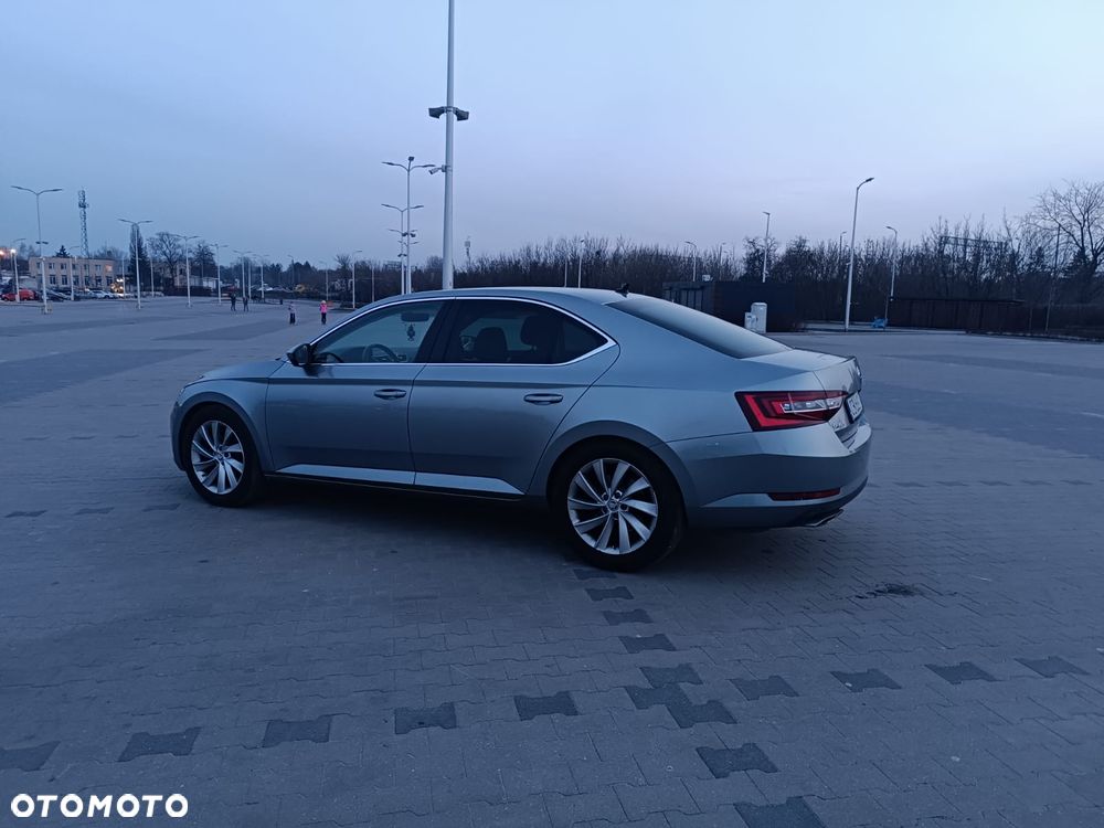Skoda Superb - 8