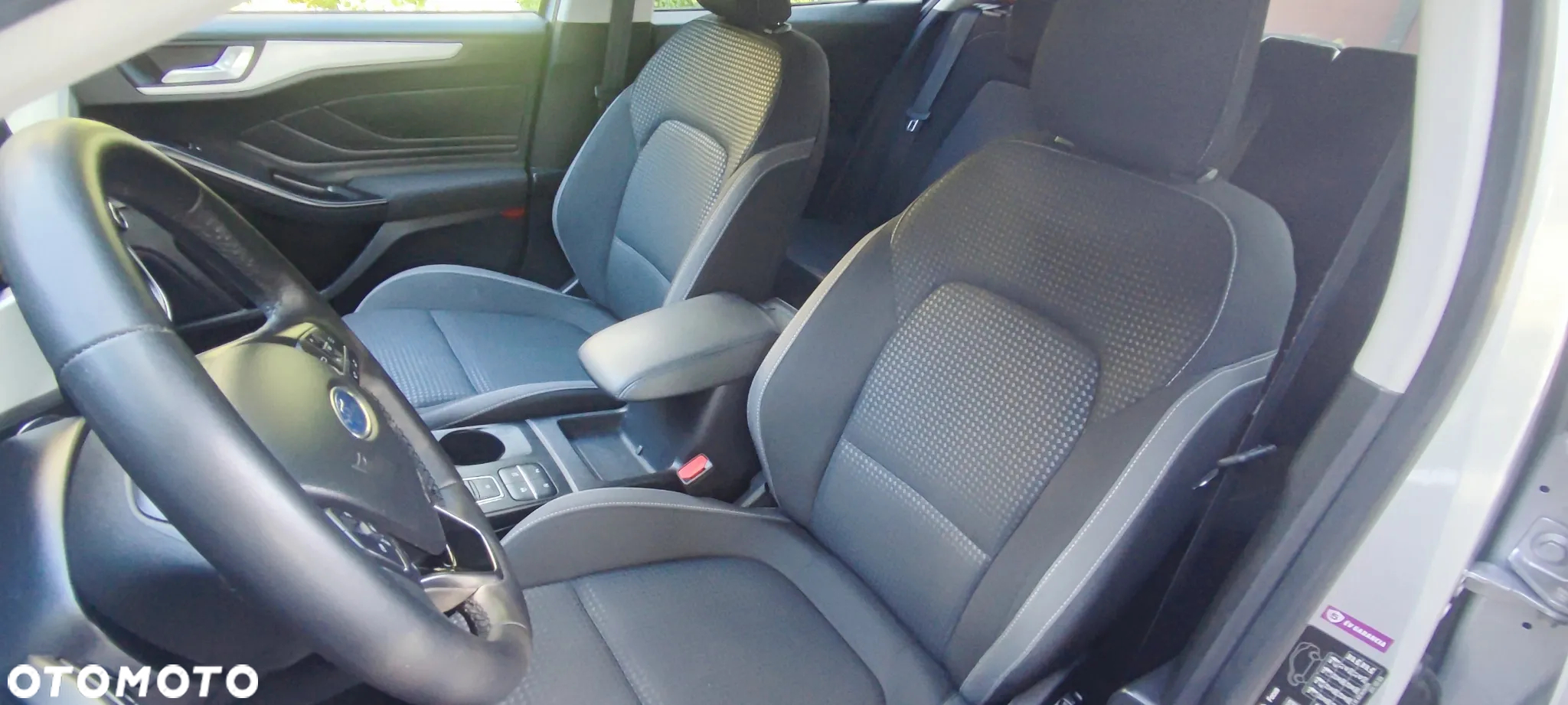Ford Focus 1.0 EcoBoost Titanium - 15