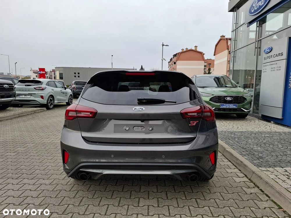 Ford Focus 2.3 EcoBoost ST X - 6