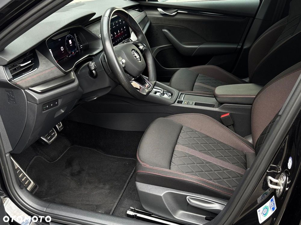Skoda Octavia 2.0 TSI RS DSG - 12