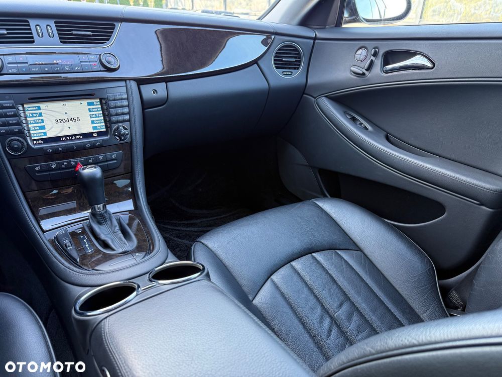 Mercedes-Benz CLS 350 - 17