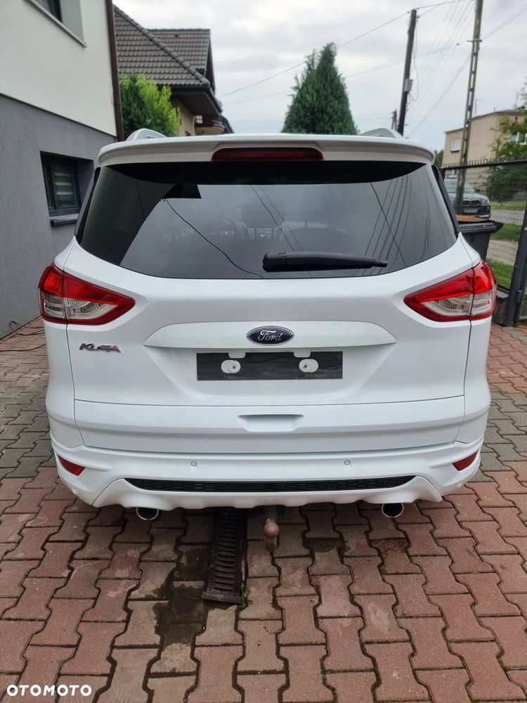 Ford Kuga 2.0 TDCi 4x4 Titanium - 12