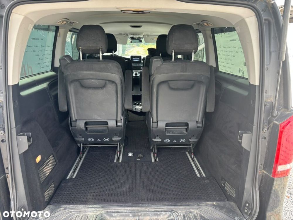 Mercedes-Benz Klasa V 220 (BlueTEC) d lang 7G-TRONIC - 14