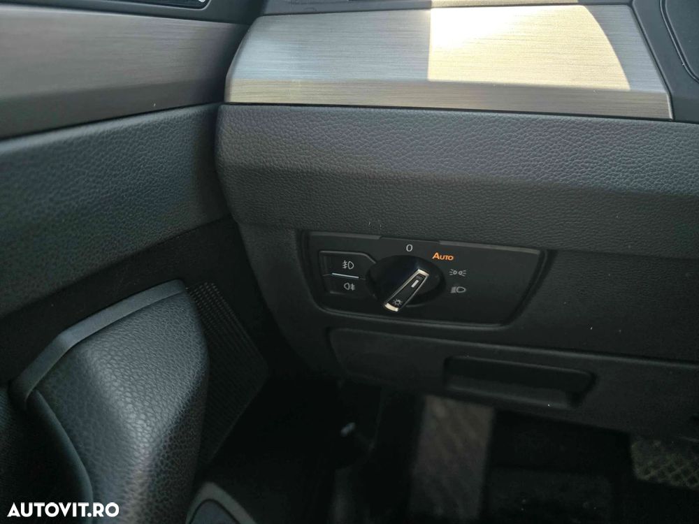 Volkswagen Passat - 16