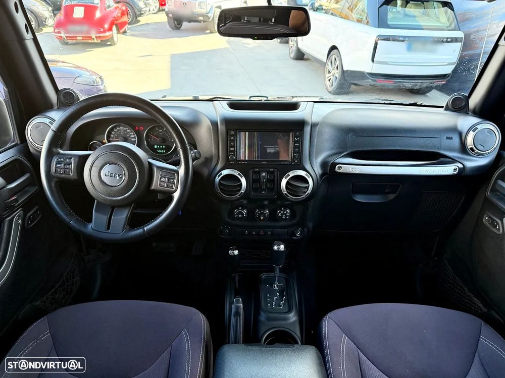 Jeep Wrangler Unlimited 2.8 CRD ATX Sahara Adventure Edition - 9