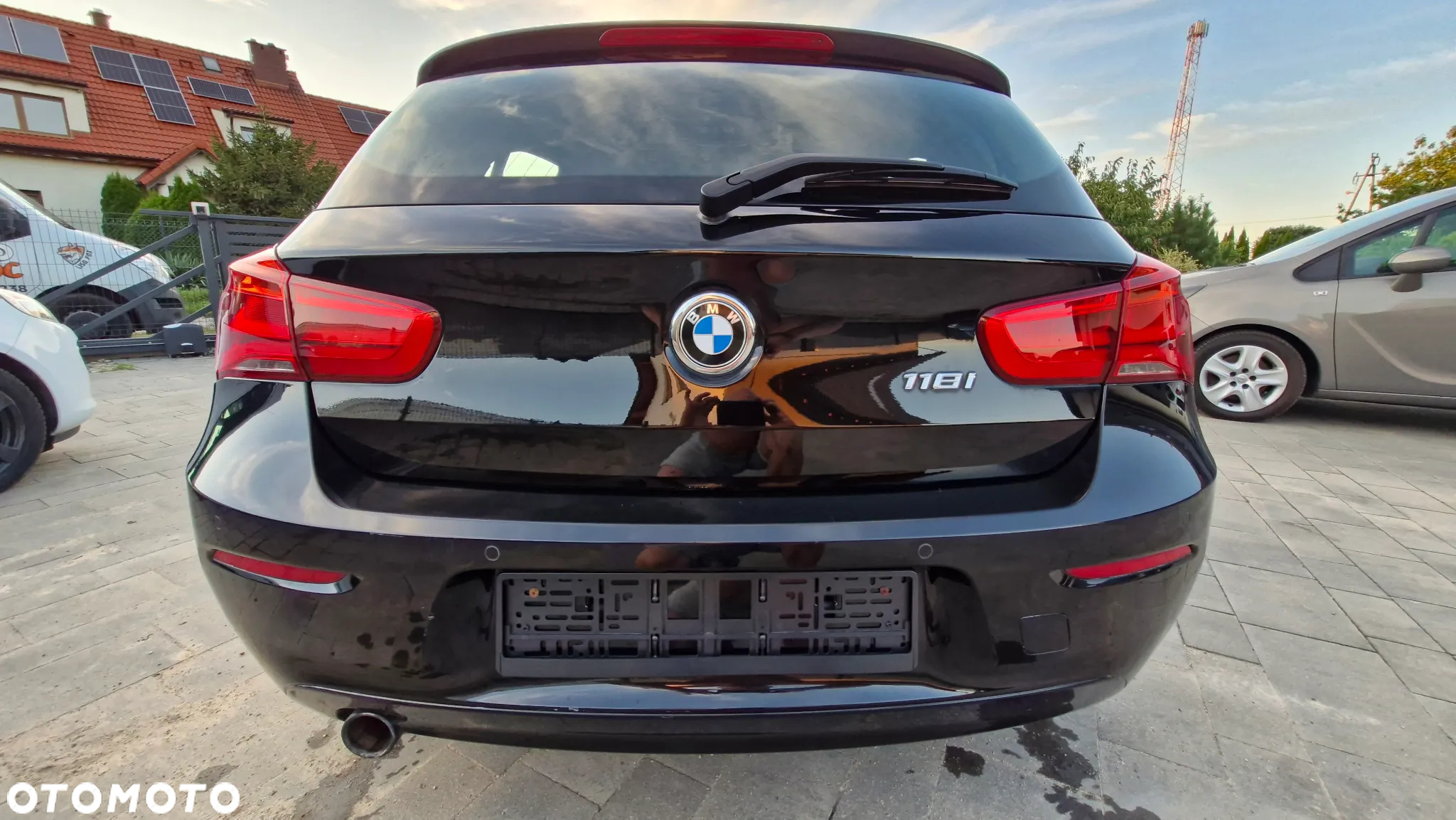 BMW Seria 1 118i - 23