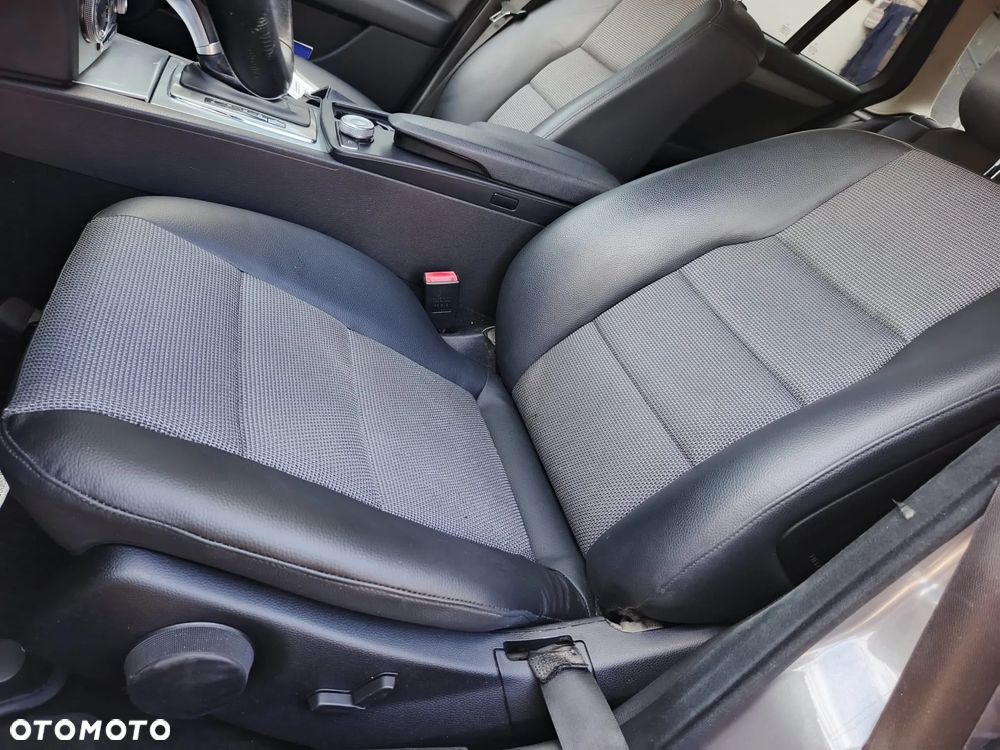 Mercedes-Benz Klasa C 250 T CDI DPF Automatik BlueEFFICIENCY Avantgarde - 14