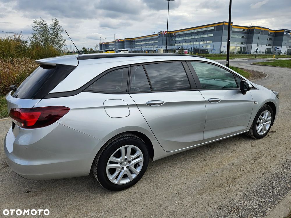 Opel Astra 1.4 T Enjoy - 6