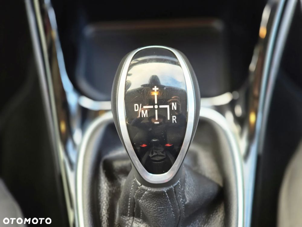 Opel Corsa 1.4 Automatik Active - 32