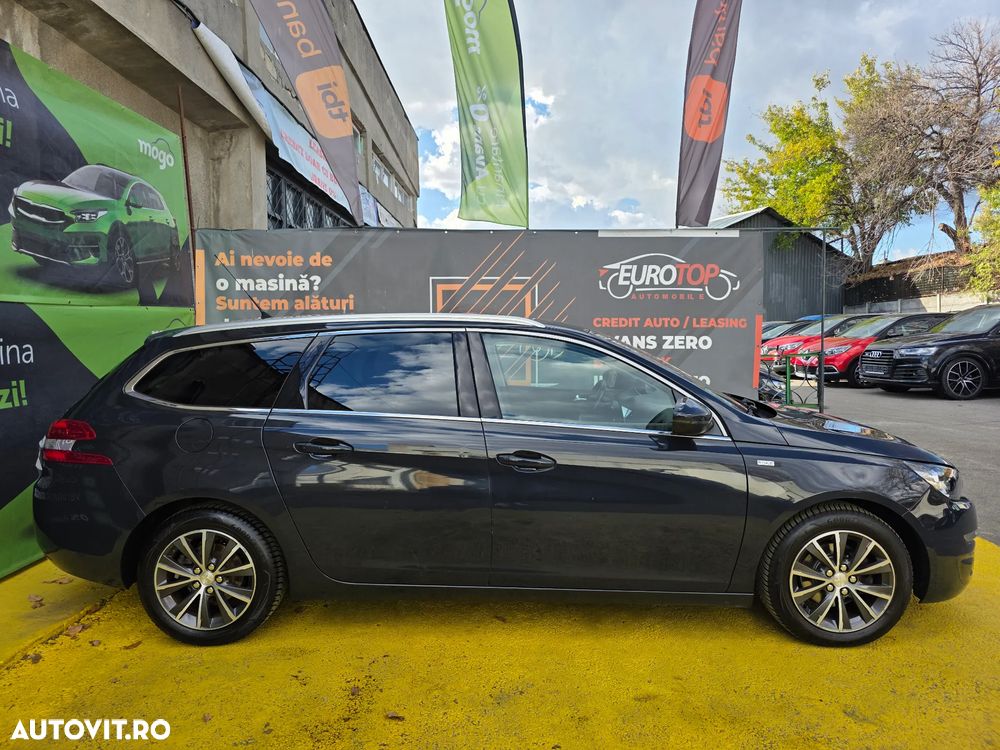 Peugeot 308 1.2 L PureTech Turbo S&S Allure - 4