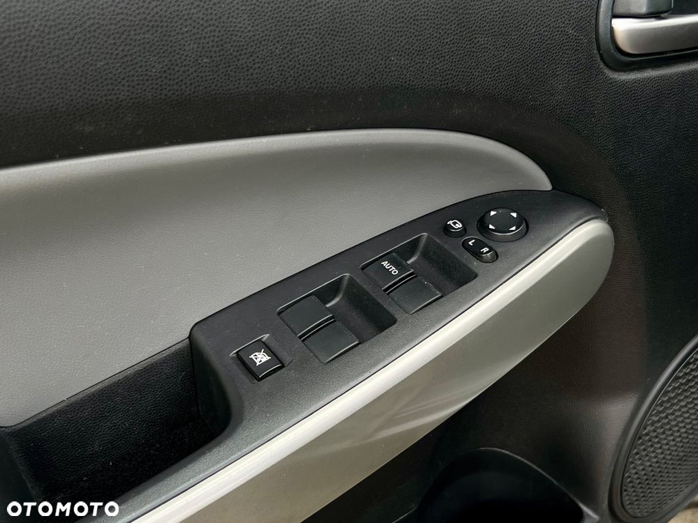 Mazda 2 1.3 Dynamic - 23