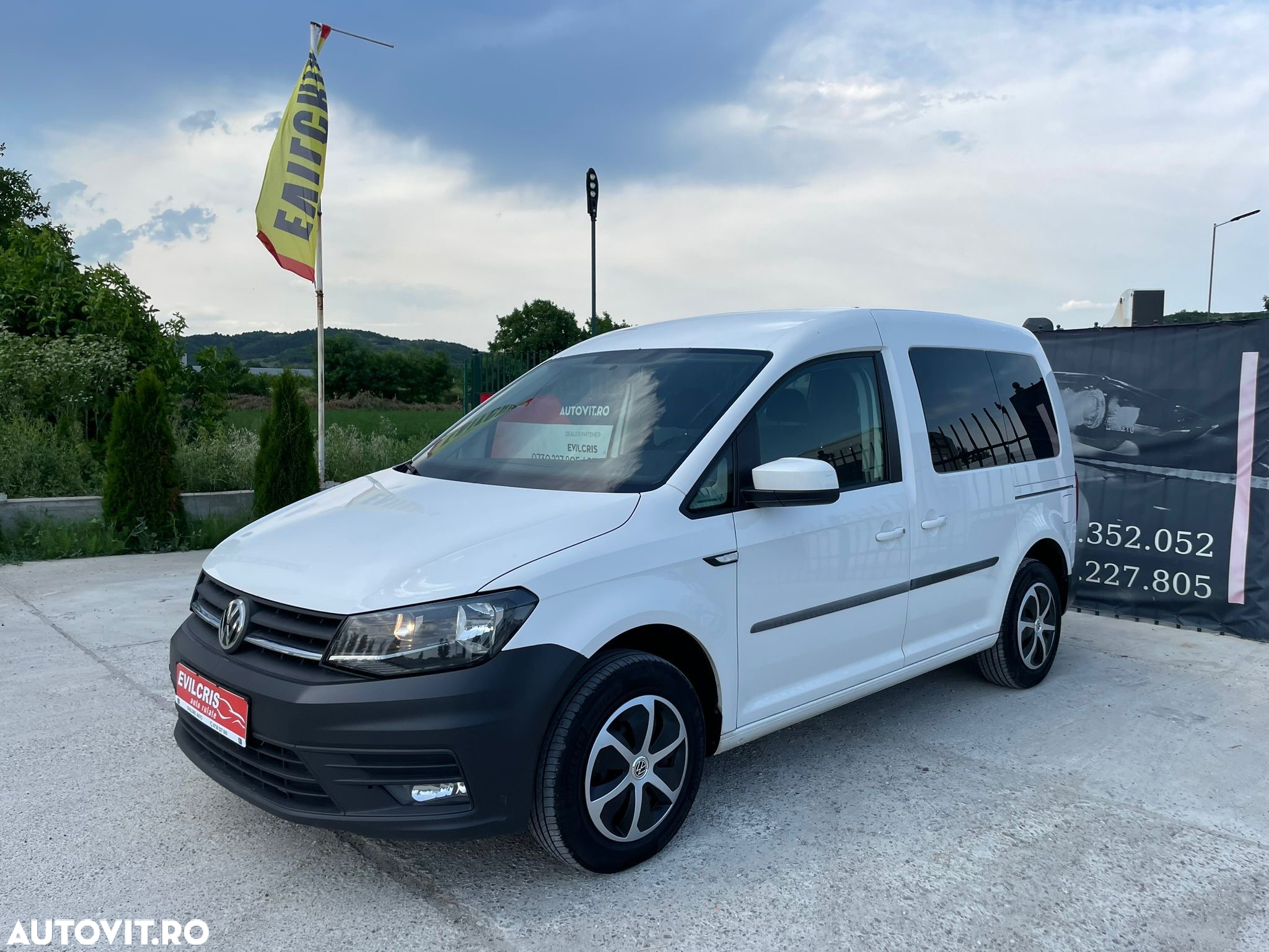 Volkswagen Caddy - 7