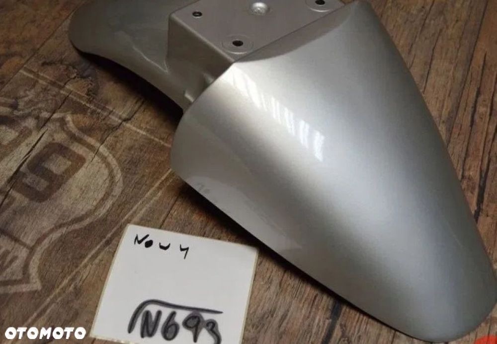 Nowy błotnik Suzuki VX800 53111-32c01-13l - 1