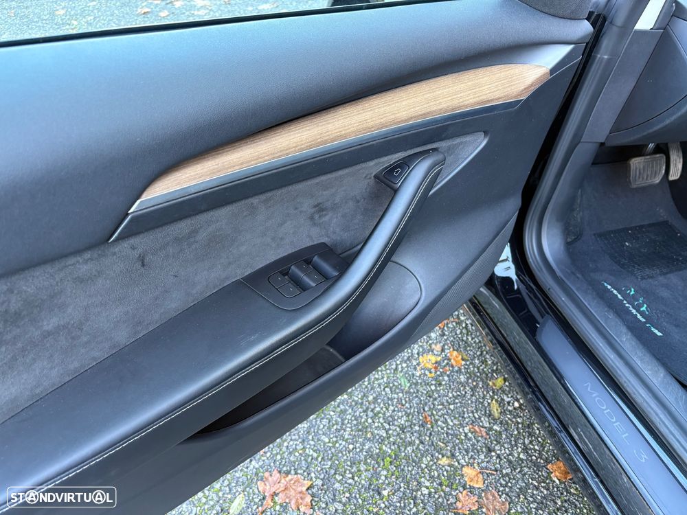 Tesla Model 3 Long Range Tração Integral - 9