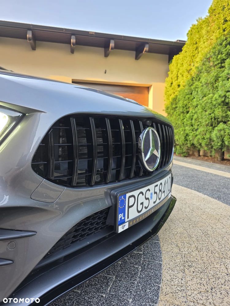 Mercedes-Benz Klasa A 200 d 4-Matic AMG Line 8G-DCT - 11