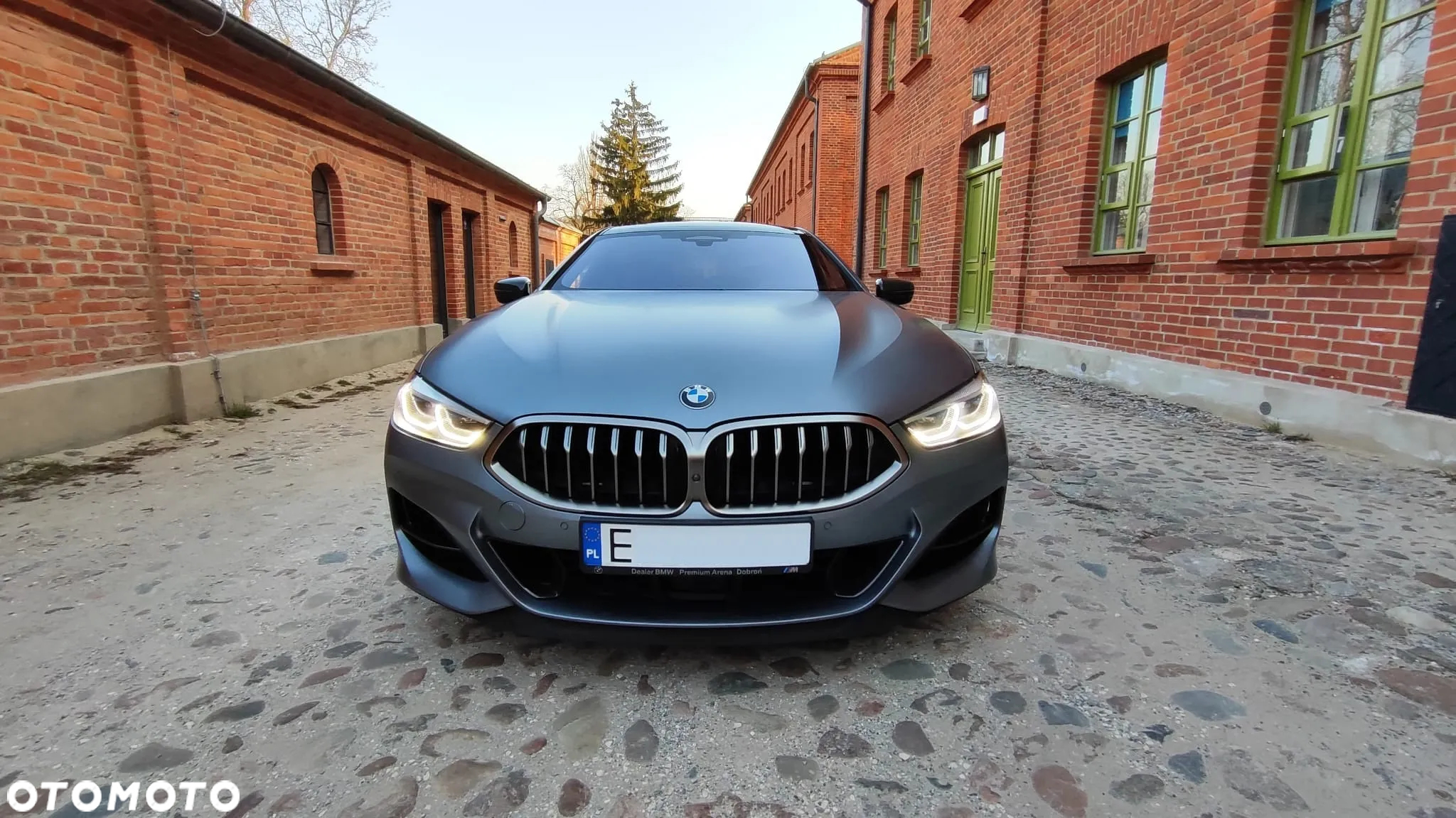 BMW Seria 8 M850i xDrive - 3