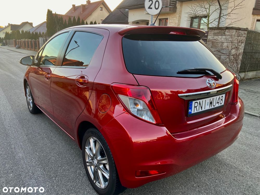Toyota Yaris - 17