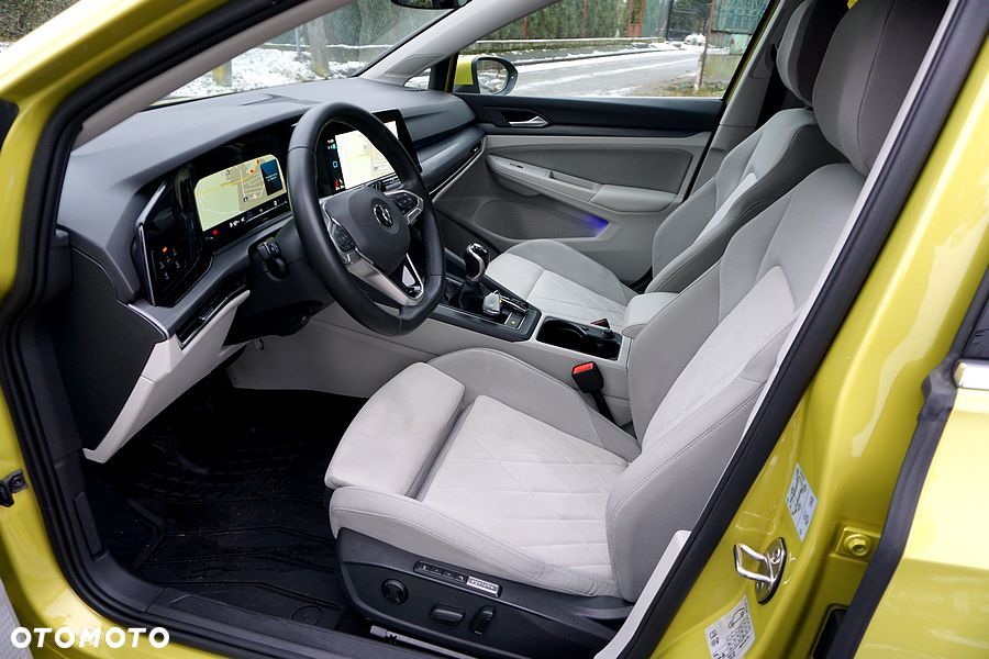 Volkswagen Golf - 21