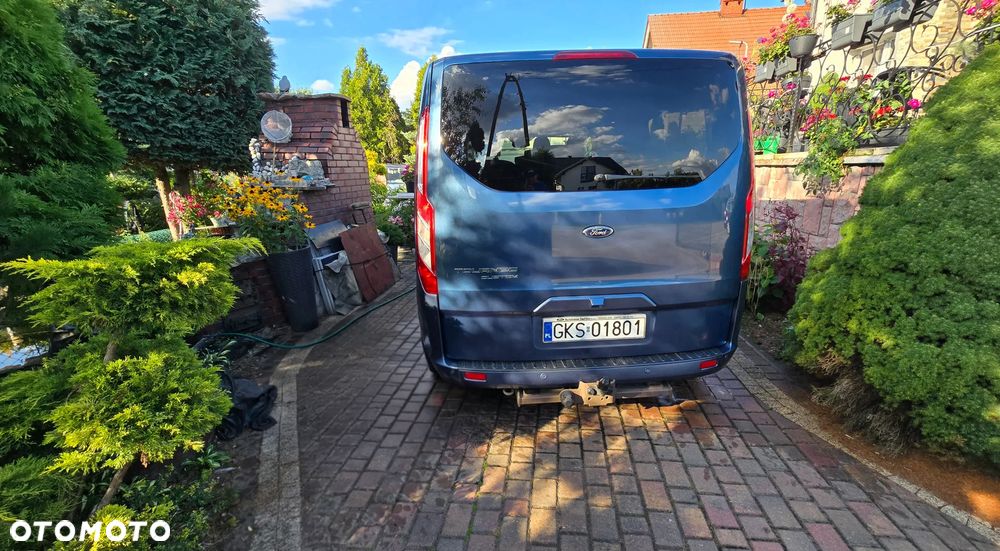 Ford Tourneo Custom 2.0 EcoBlue L2 Shuttle Bus Titanium - 4