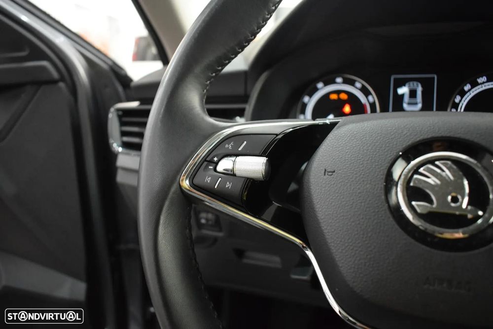Skoda Kamiq 1.0 TSI Style DSG - 7