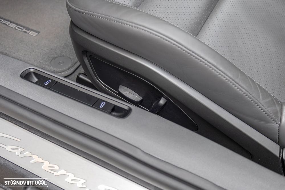 Porsche 911 (992) Carrera S PDK - 11