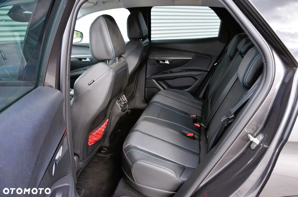 Peugeot 3008 225 e-EAT8 Allure Pack - 18