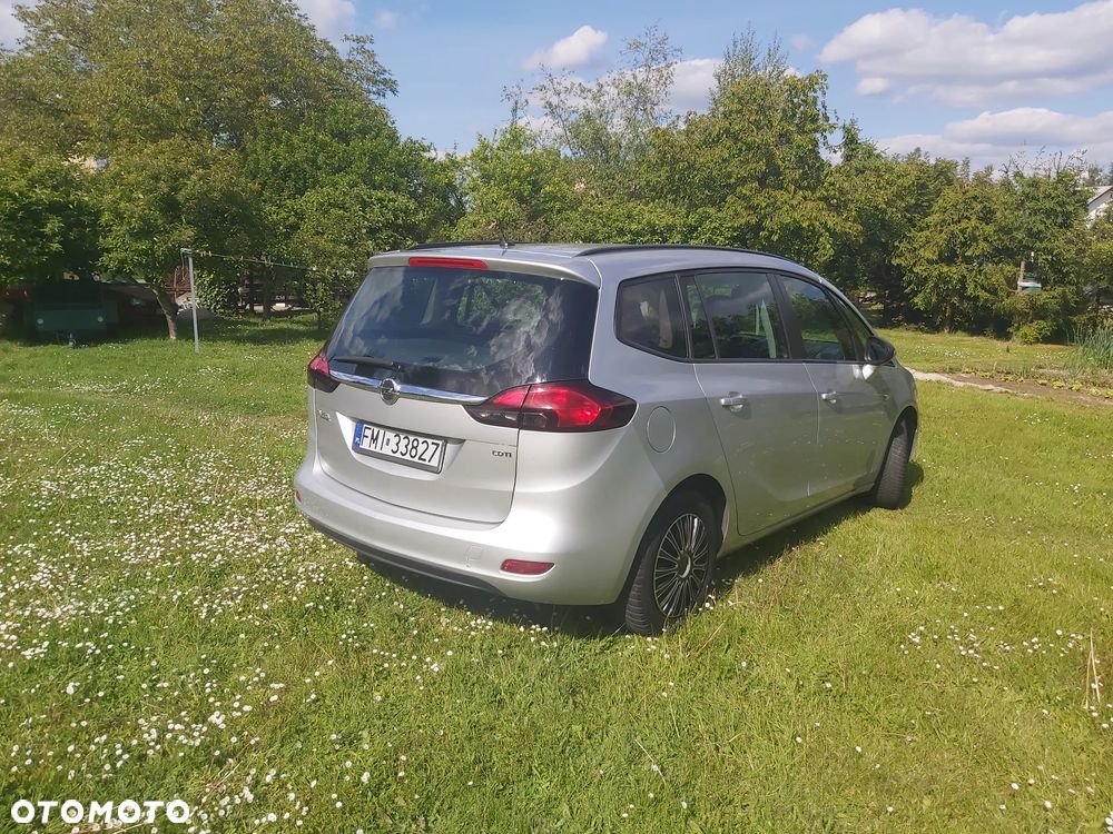 Opel Zafira - 3