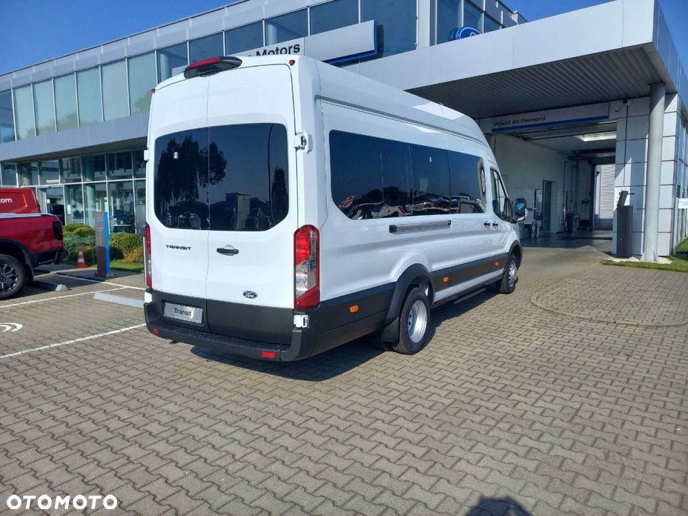 Ford Transit autobus - 10