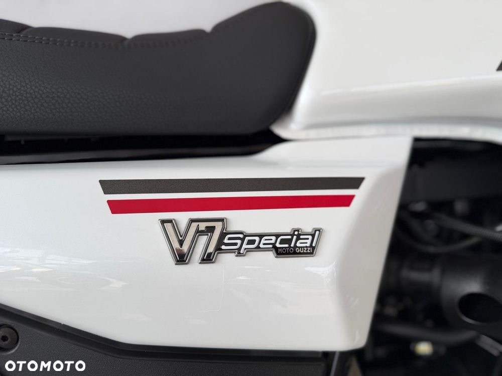 Moto Guzzi V7 - 8
